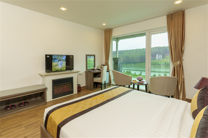 Villa 06 Phòng Ngủ Hướng Hồ